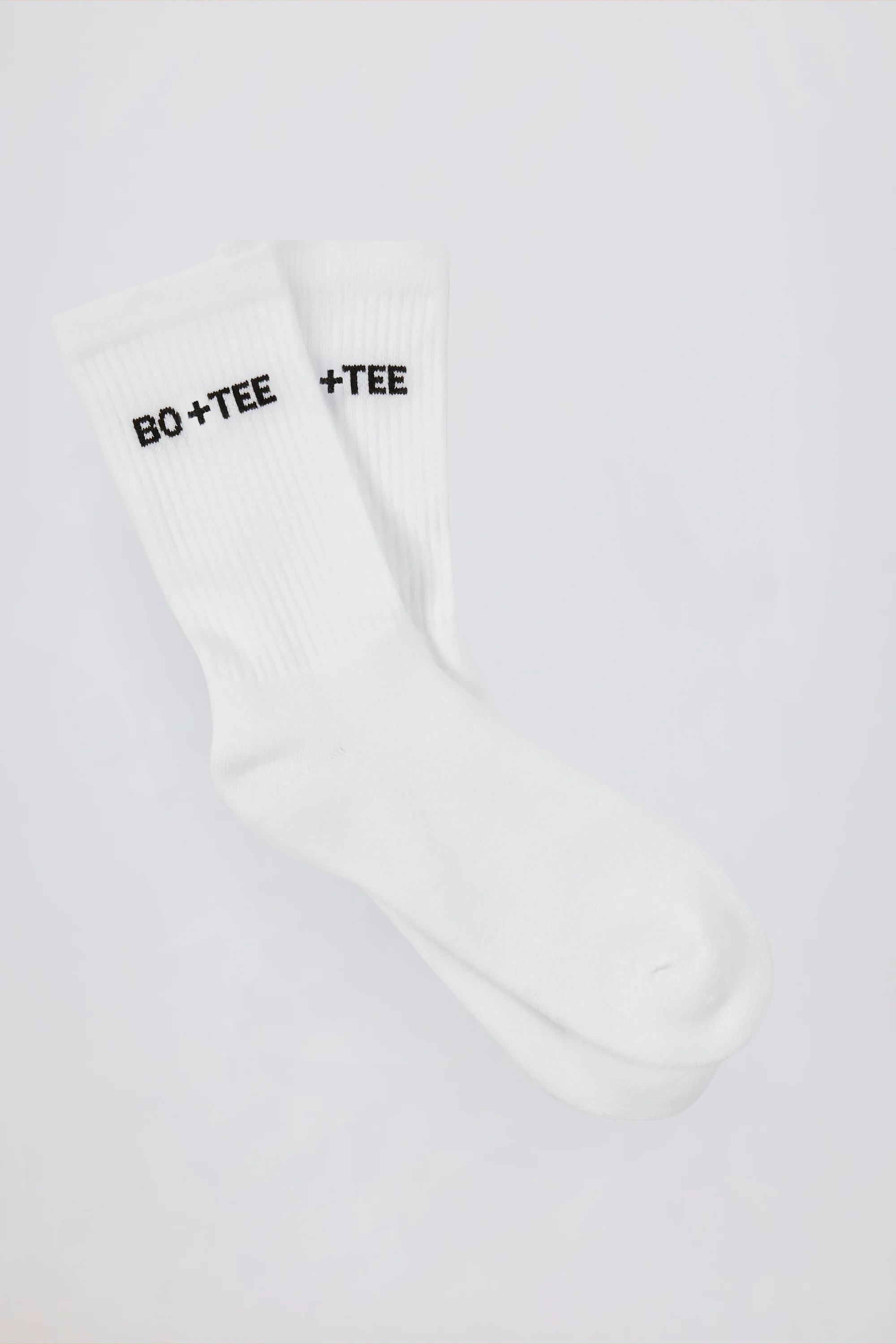 Ribbed Crew Sock Bundle in White - Image 4